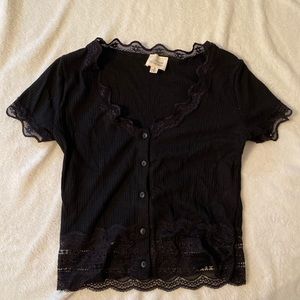 Caution to the wind button town tee